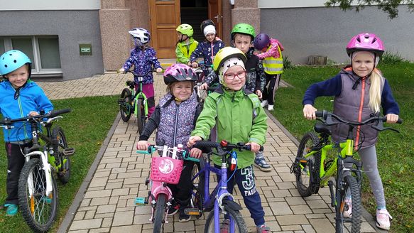 Pozor, rychlá kola!