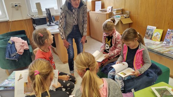 Beseda v knihovně Radějov